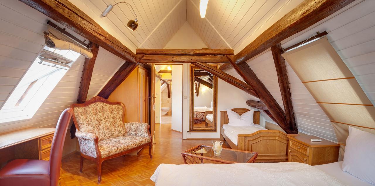 Hotel Peter Schaefer Ginsheim-Gustavsburg Eksteriør bilde