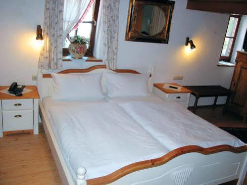 Hotel Peter Schaefer Ginsheim-Gustavsburg Eksteriør bilde